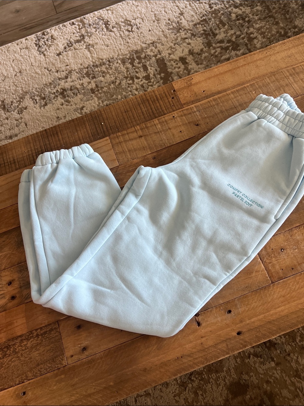 Light Blue Sweatpants by Comfrt.  Baby blue size Small women’s.